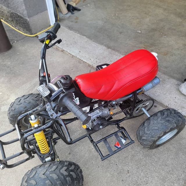 Kids' ATV seat upholstery
